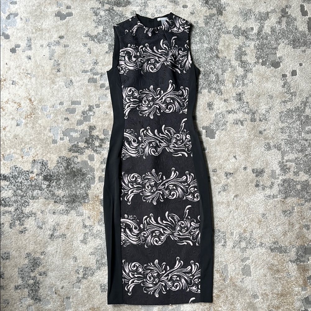 Elegant Black and White Patterned Dress